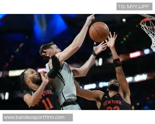 追梦谈防守文班表现：马刺为他设计多样掩护我仿佛在追逐库里的脚步