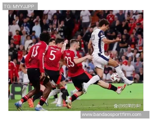 布伦南约翰逊热刺百场里程碑庆祝海报在社交媒体发布