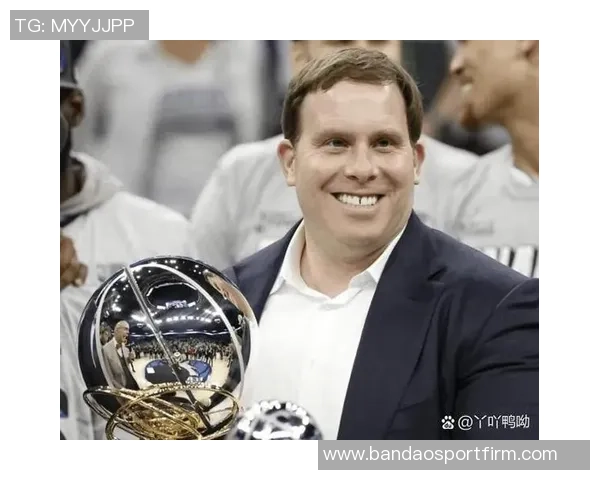 浓眉年龄与伤病影响续约意愿多位高管透露其交易价值偏低